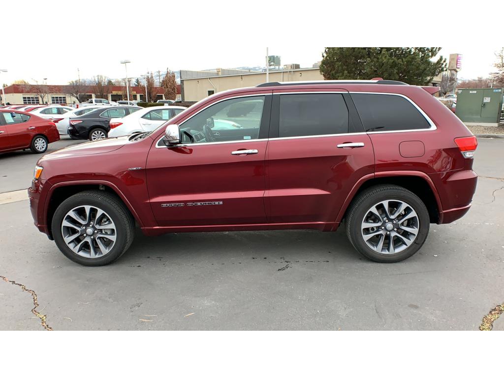 Pre Owned 2017 Jeep Grand Cherokee Overland 4wd